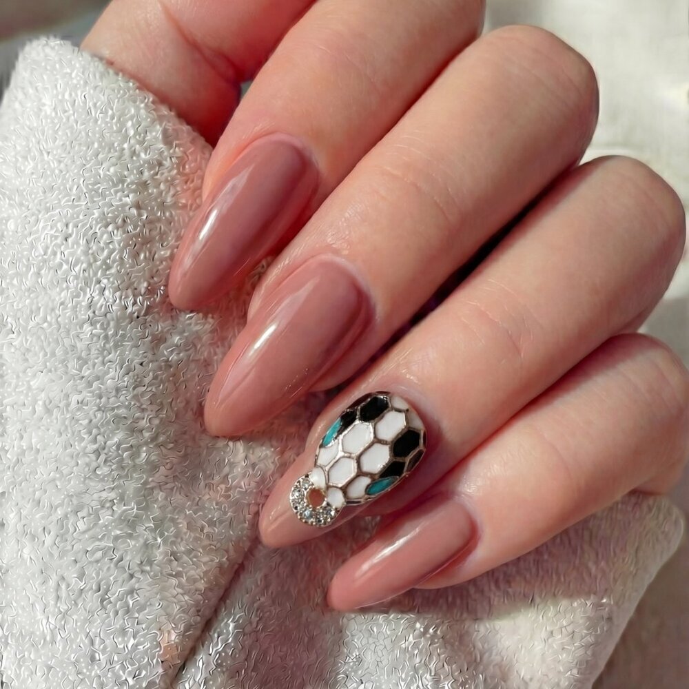 Gold Snake Nail Charms / Decals – 2-Piece Set